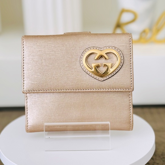 Gucci Lovely Heart Bifold Wallet - Champagne Gold - Picture 1 of 12